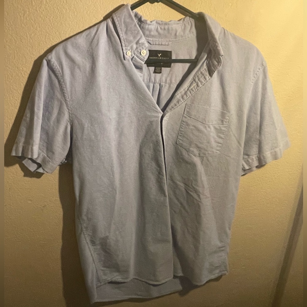 American Eagle outfitters seriously soft denim blue shortsleeve button shirt-Med
